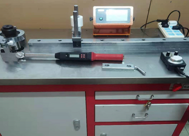 大秦铁路 电动加载LN系列